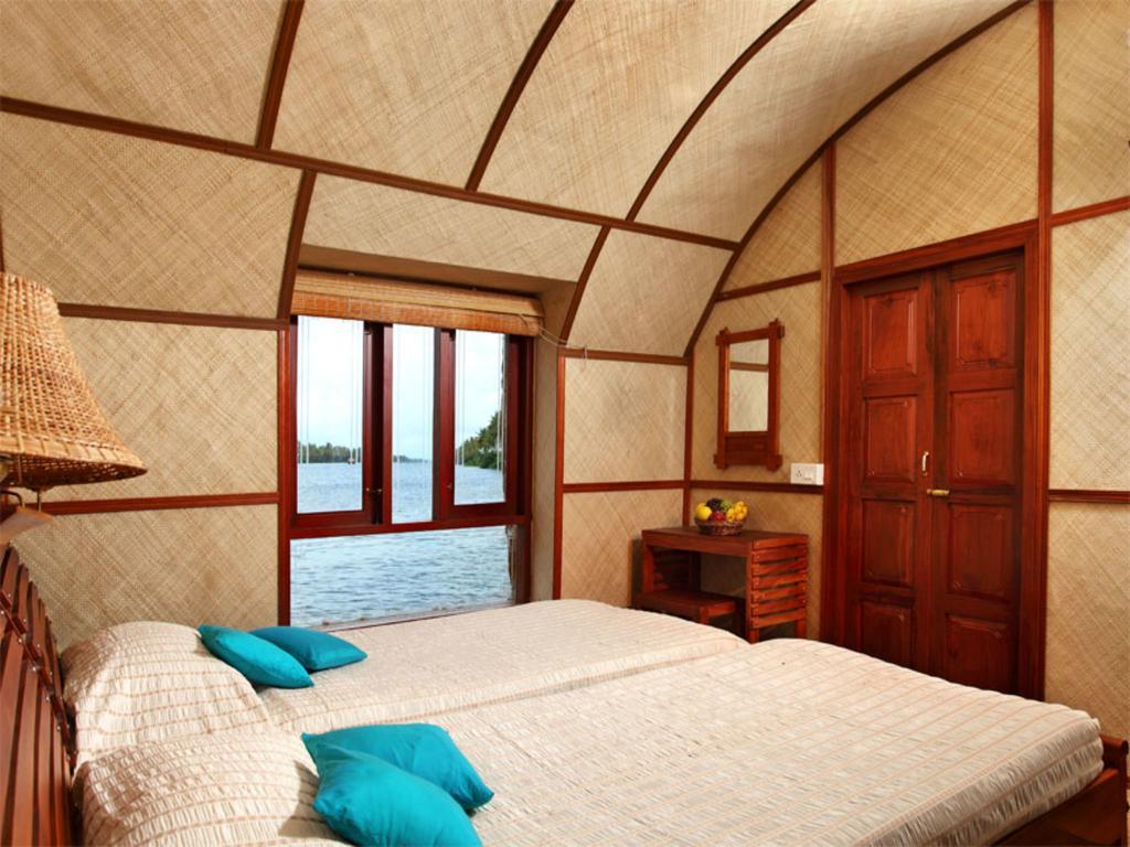 Hotel Marvel Cruise à Alappuzha Chambre photo